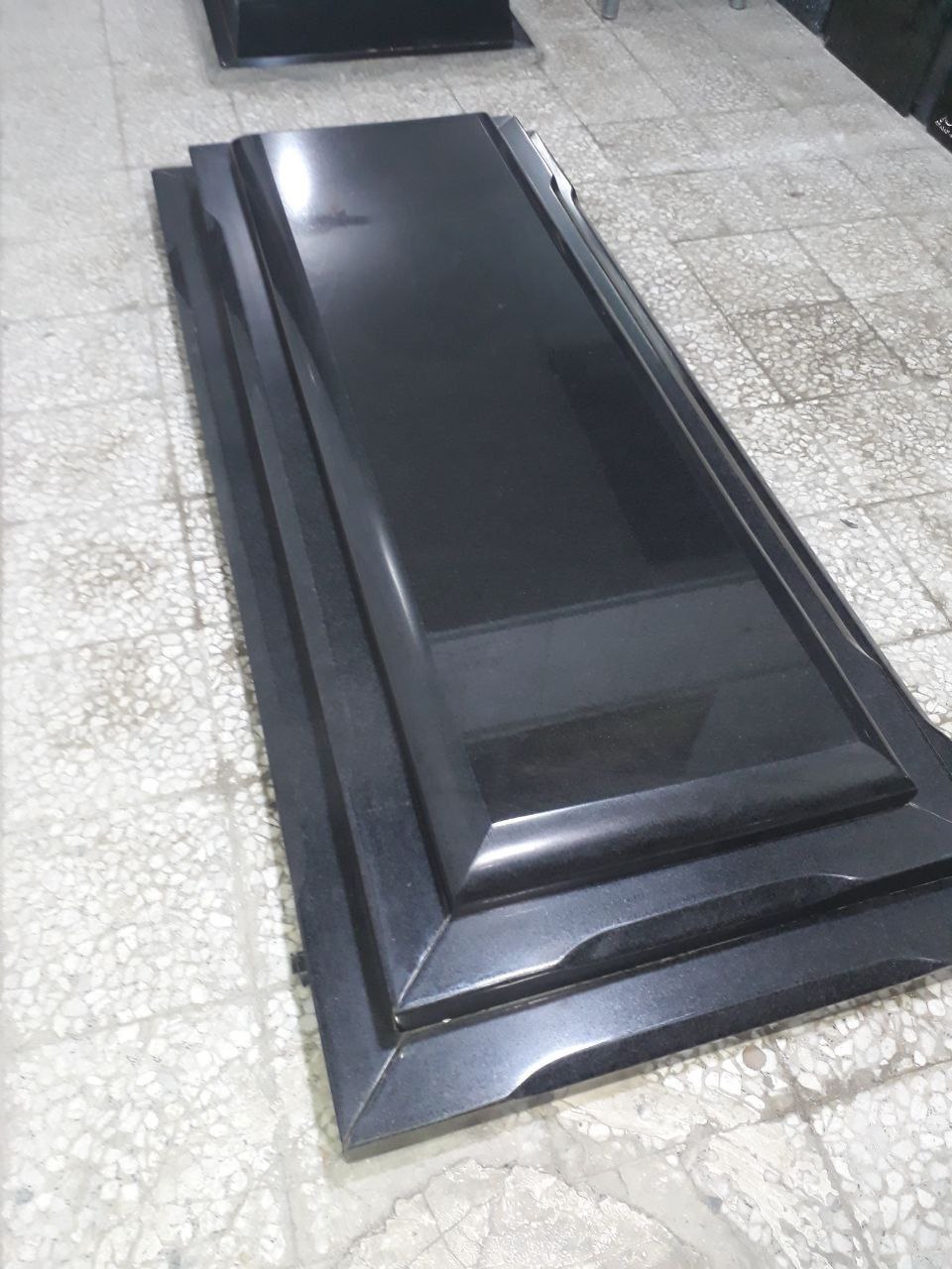 نمونه سنگ آماده